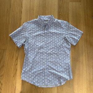 Mizzen+Main Men's Short Sleeve Button Down Size Medium Trim Fit